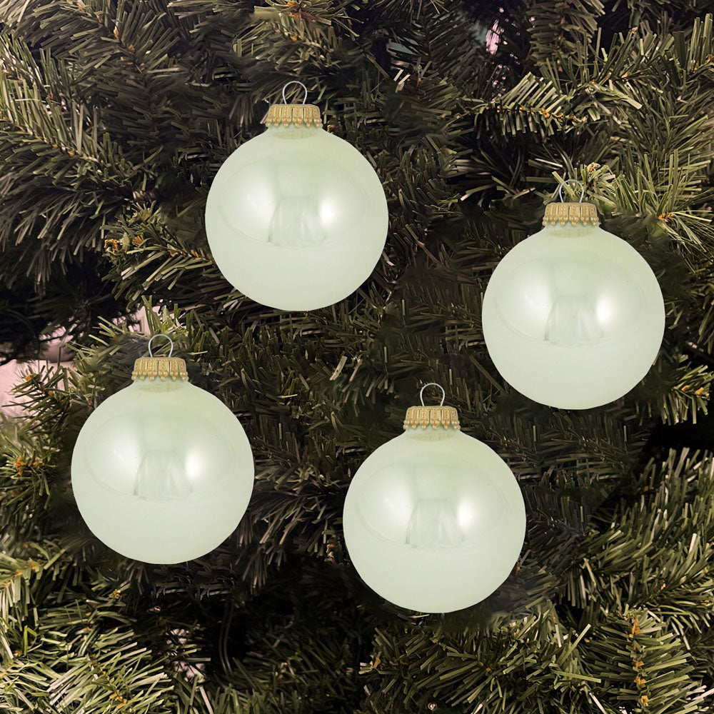 Christmas By Krebs Made in The USA Designer Seamless Glass Christmas Ball Ornaments, 2 5/8" (67mm), 8 Pieces (Shiny Pearl)