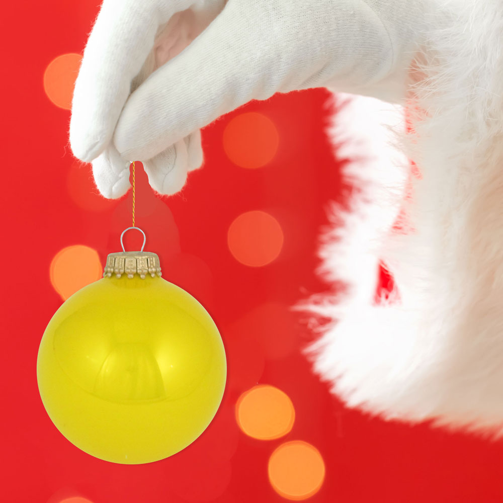 Christmas By Krebs Made in The USA Designer Seamless Glass Christmas Ball Ornaments, 2 5/8" (67mm), 8 Pieces (Shiny Full Sun Yellow)