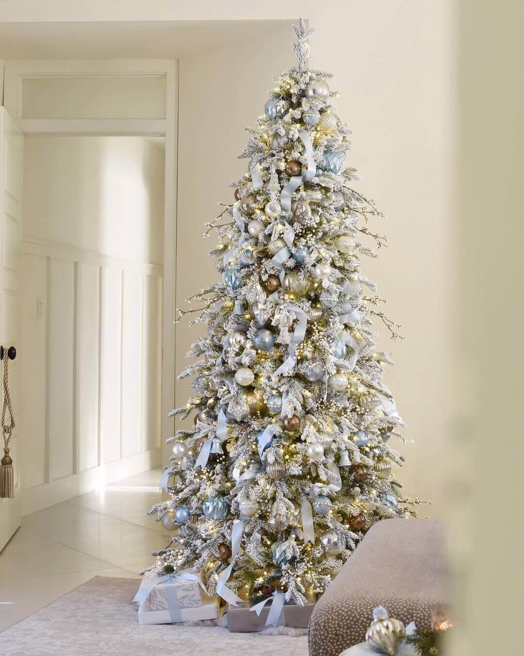 7.5' Queen Flock® Slim Artificial Christmas Tree Unlit