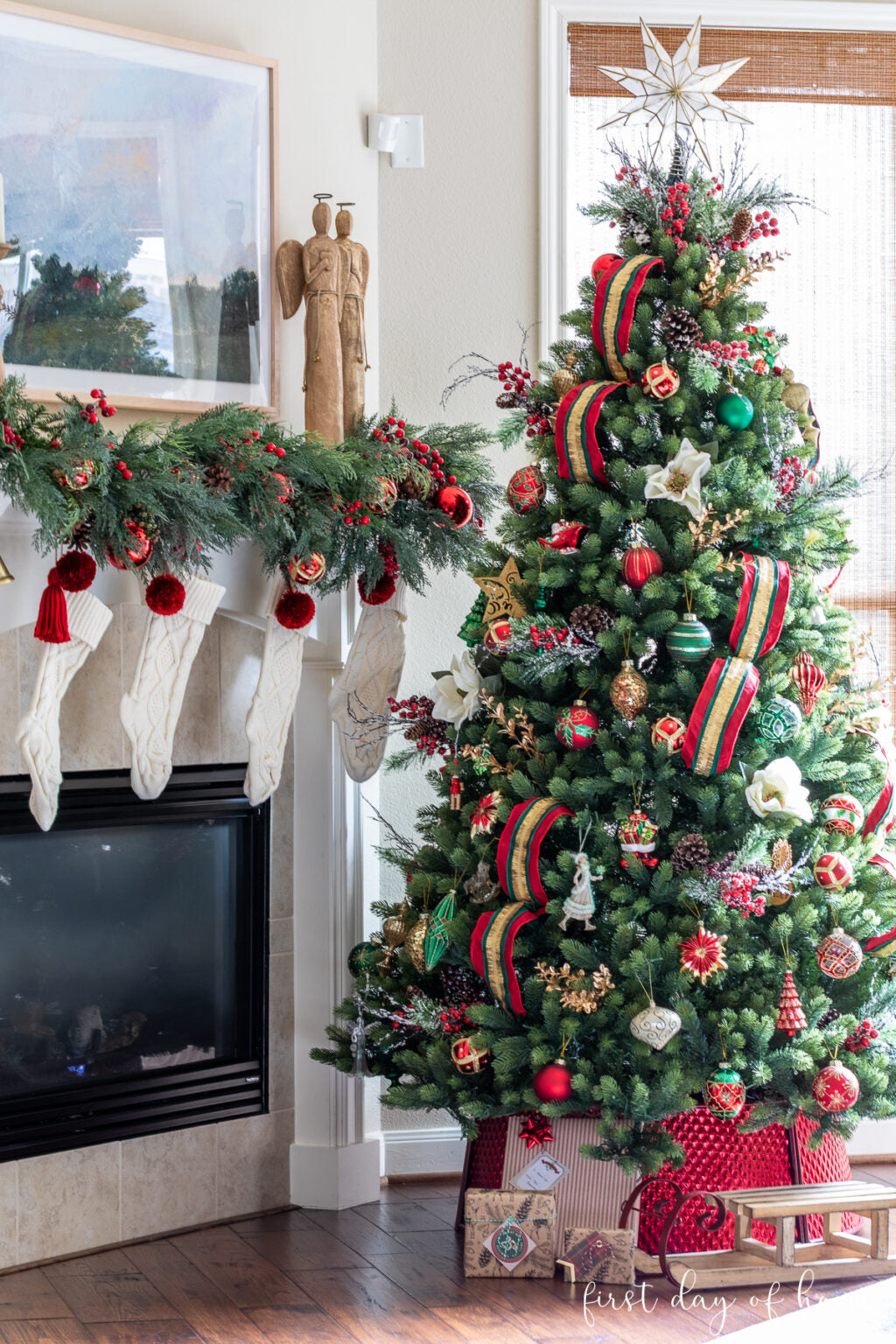 7.5' Royal Fir Artificial Christmas Tree with 1000 Warm White & Multi-Color LED Lights